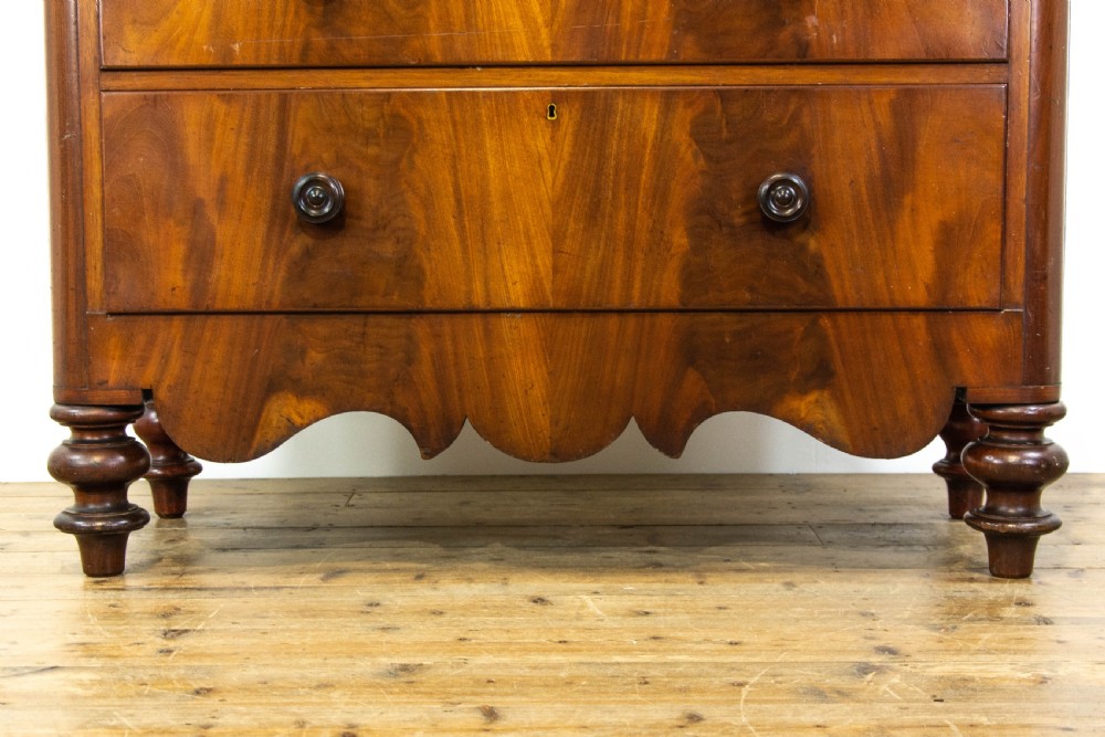 Late Victorian Mahogany Chest of Drawers View IV