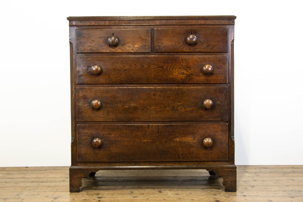 Antique Oak Chest of Drawers View IV