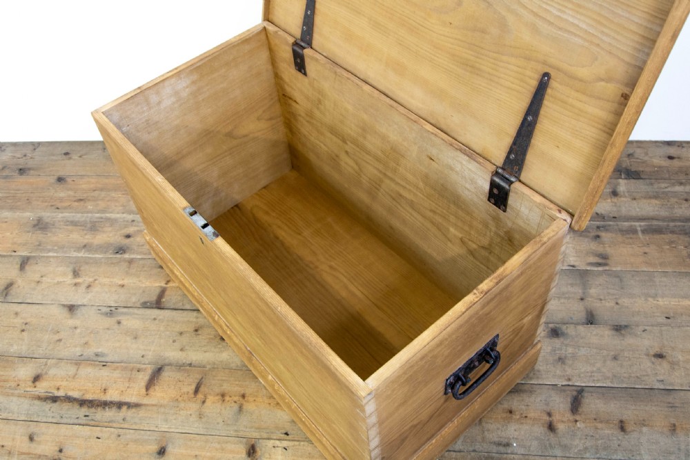 Antique Pine Blanket Box View VI