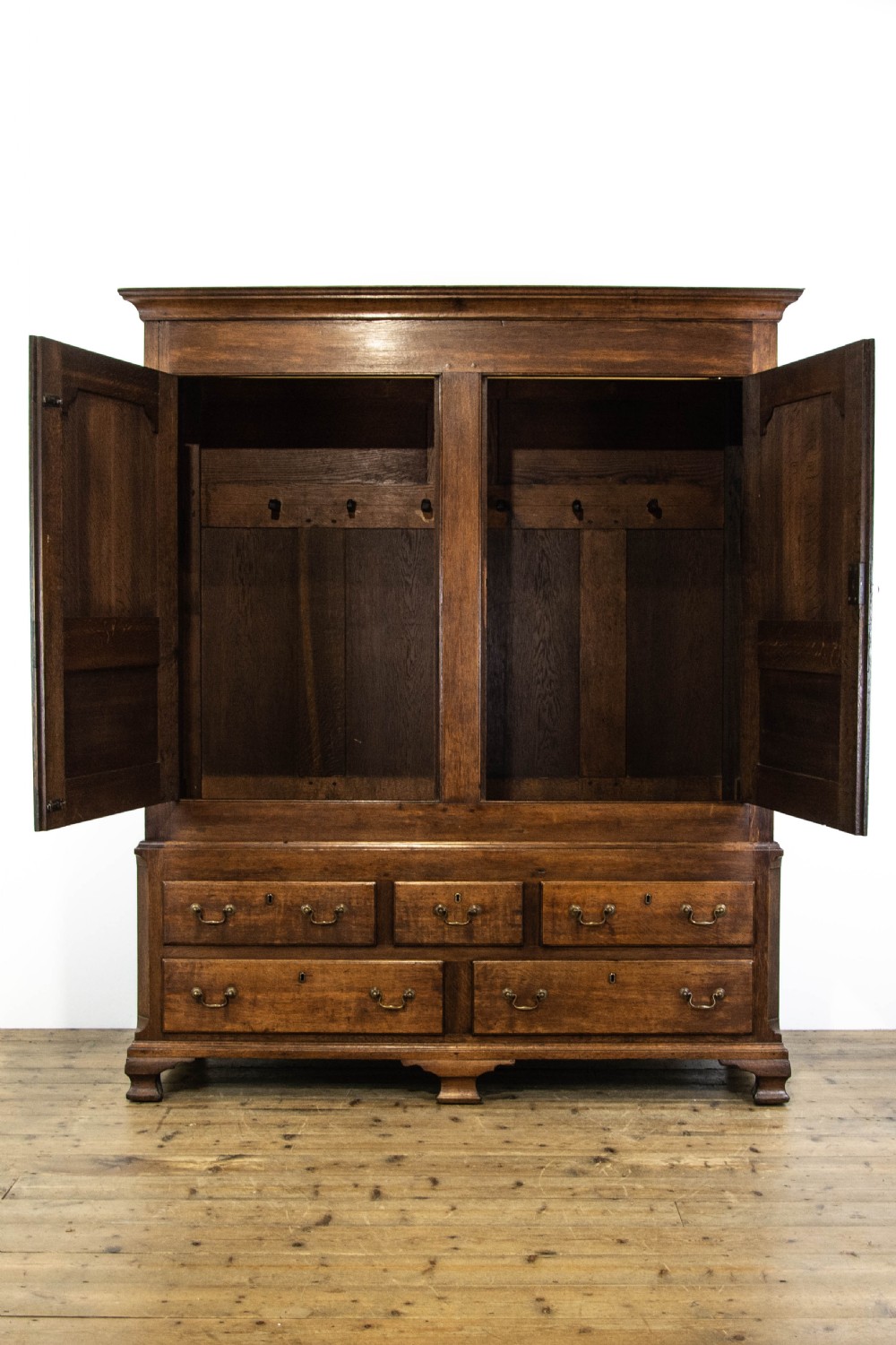 18th Century Oak Linen Press Housekeeper's Cupboard View V