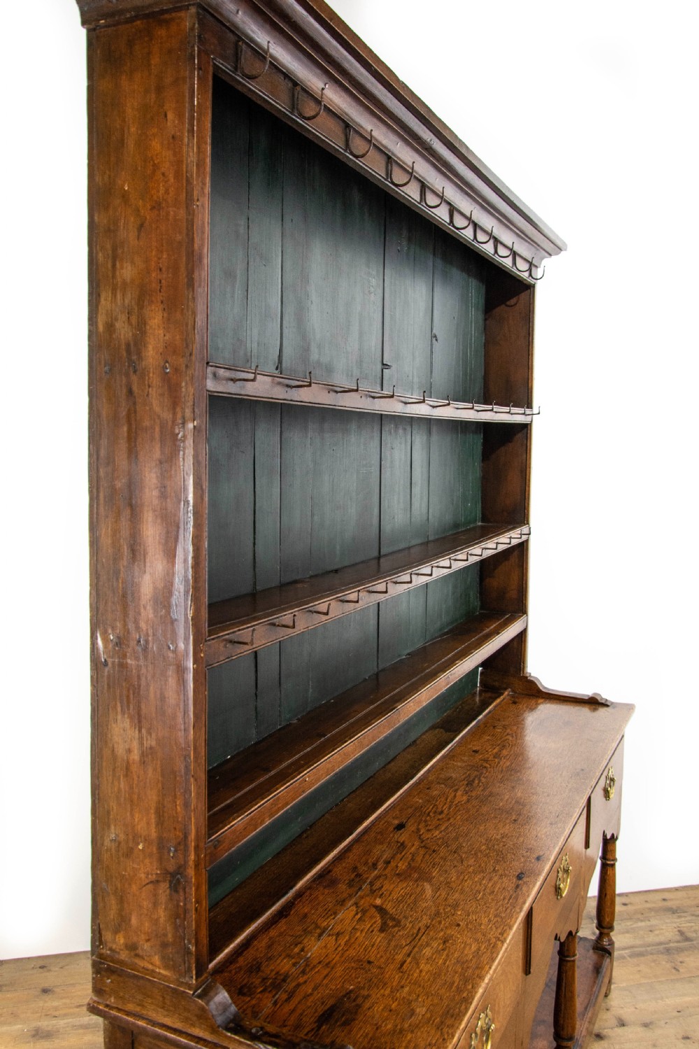 Early 19th Century Oak Pot Board Dresser View IX
