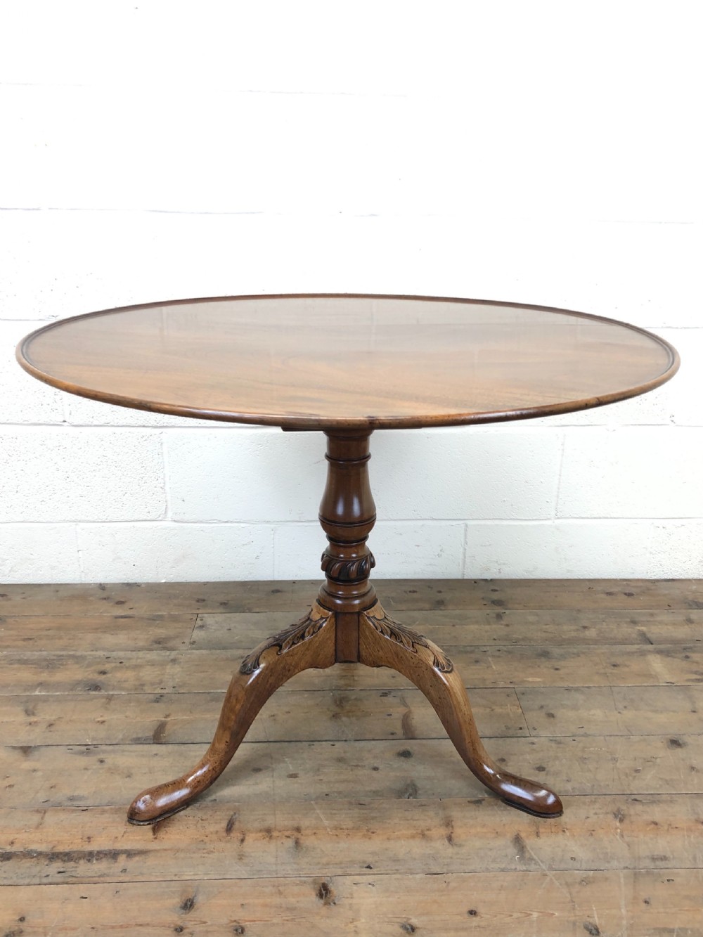 Antique Georgian Mahogany pedestal Table View XI
