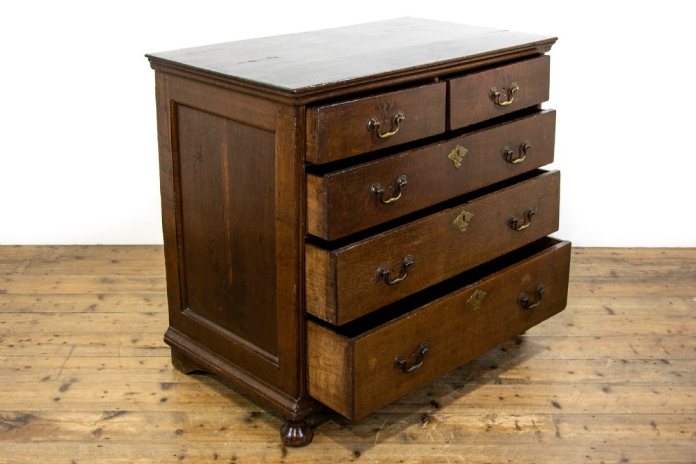 18th Century Oak Chest of Drawers View VI
