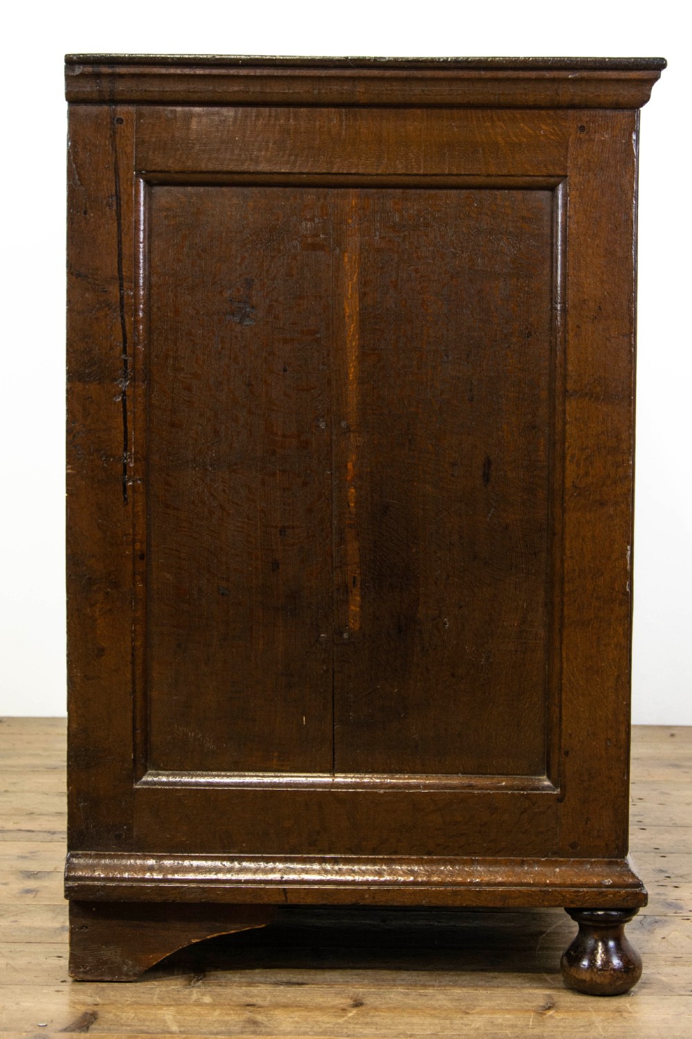 18th Century Oak Chest of Drawers View VII