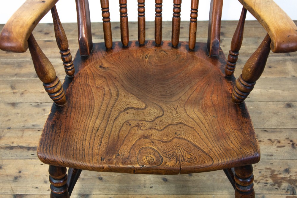 Antique Windsor Elm and Beech Elbow Chair View IV