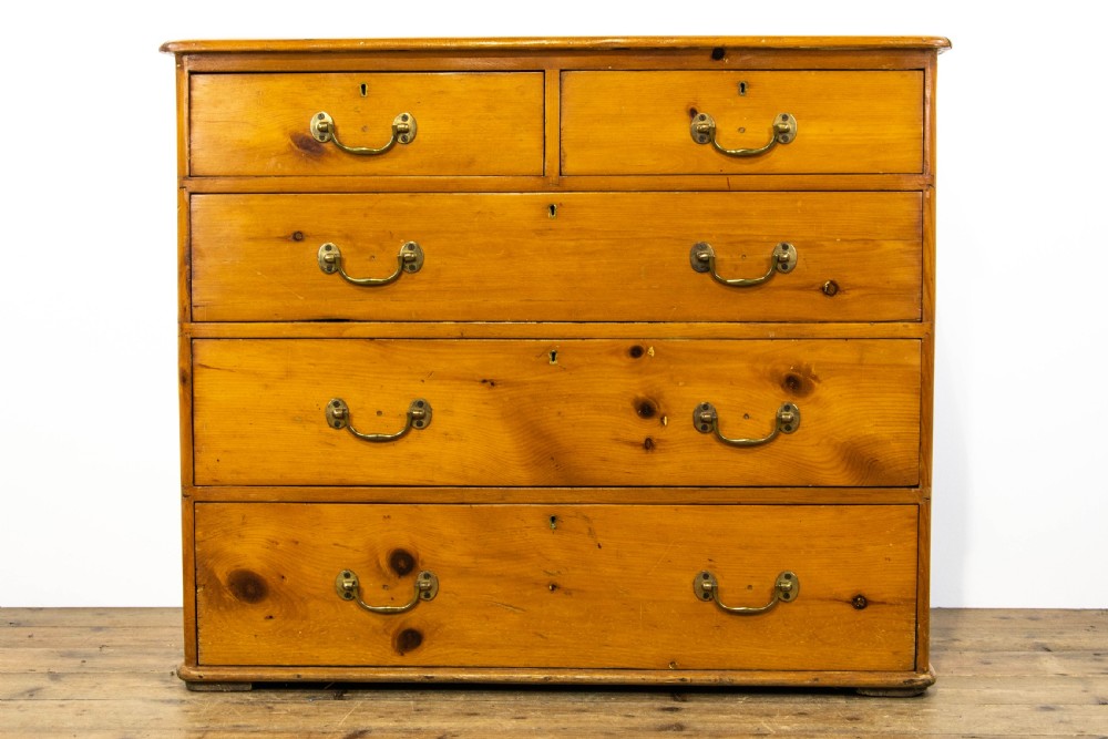 Victorian Pine Chest of Drawers 