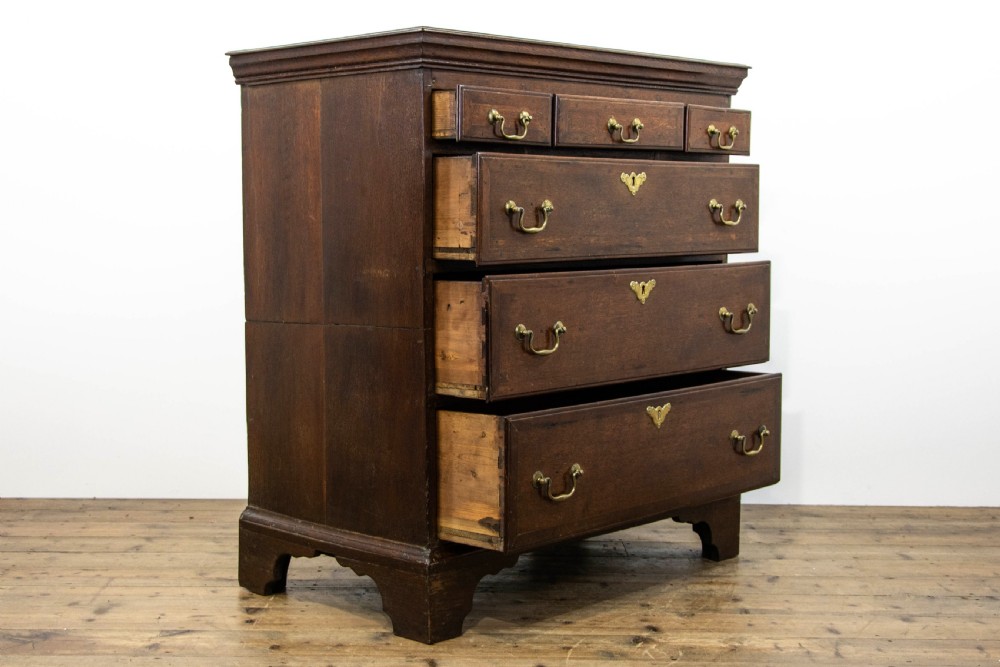 Antique Oak Chest of Drawers View VI