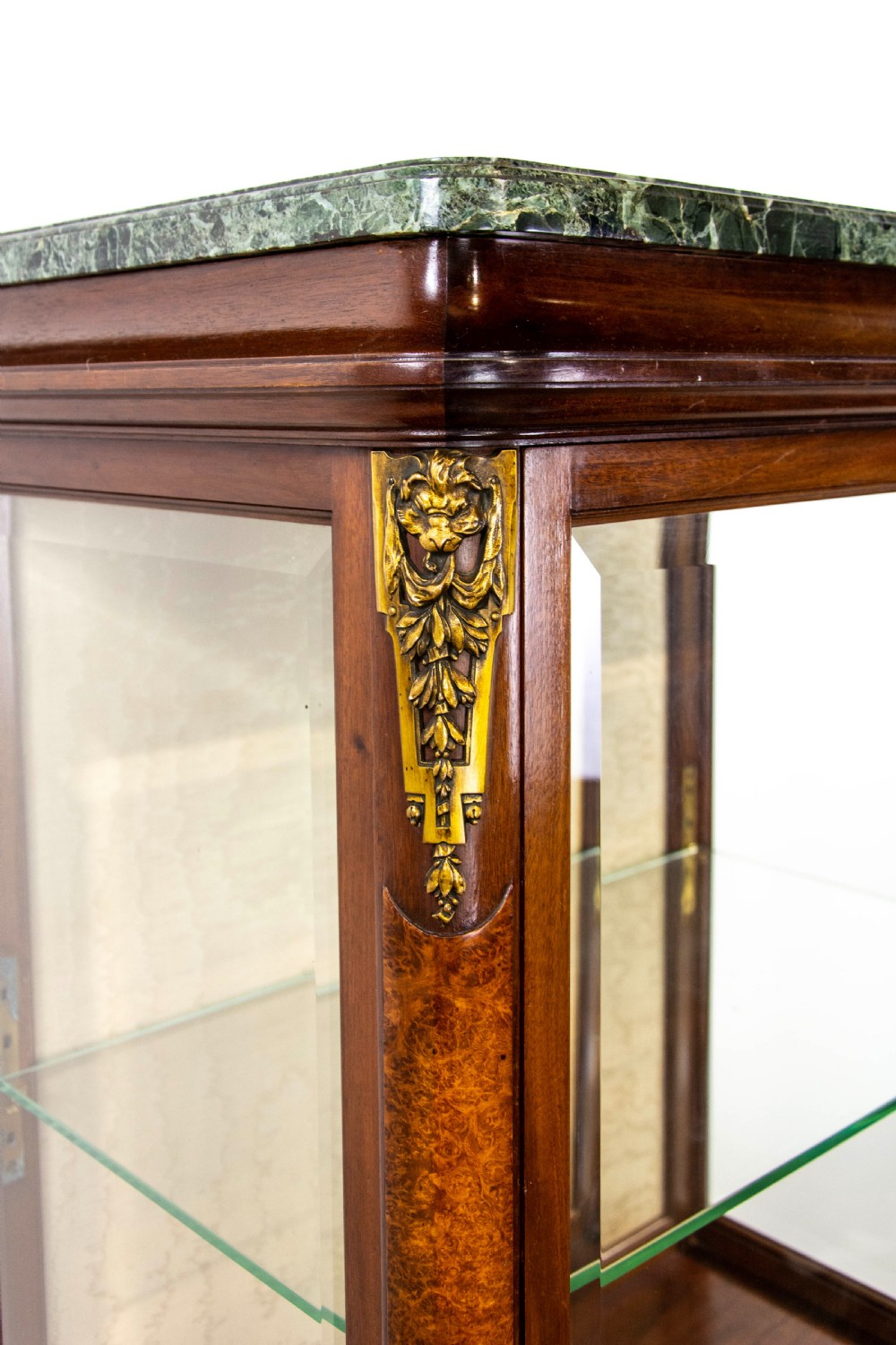 Antique French Kingwood Display Cabinet View IV
