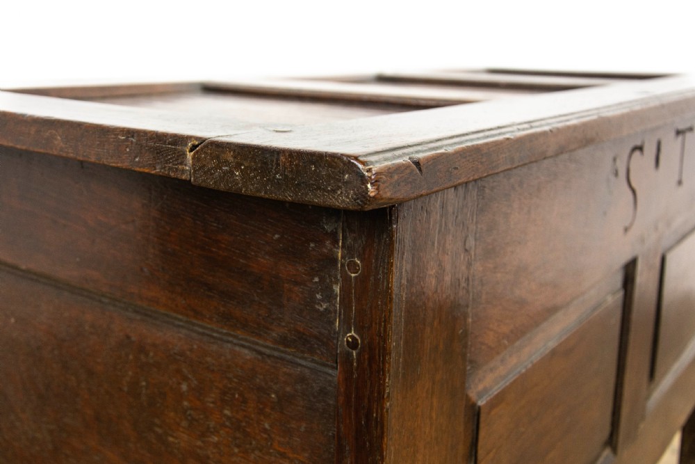 18th Century Oak Coffer View VI
