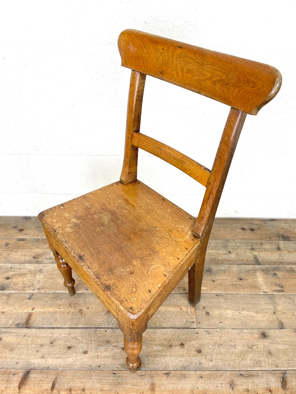 Pair of Antique Oak Farmhouse Chairs View VIII