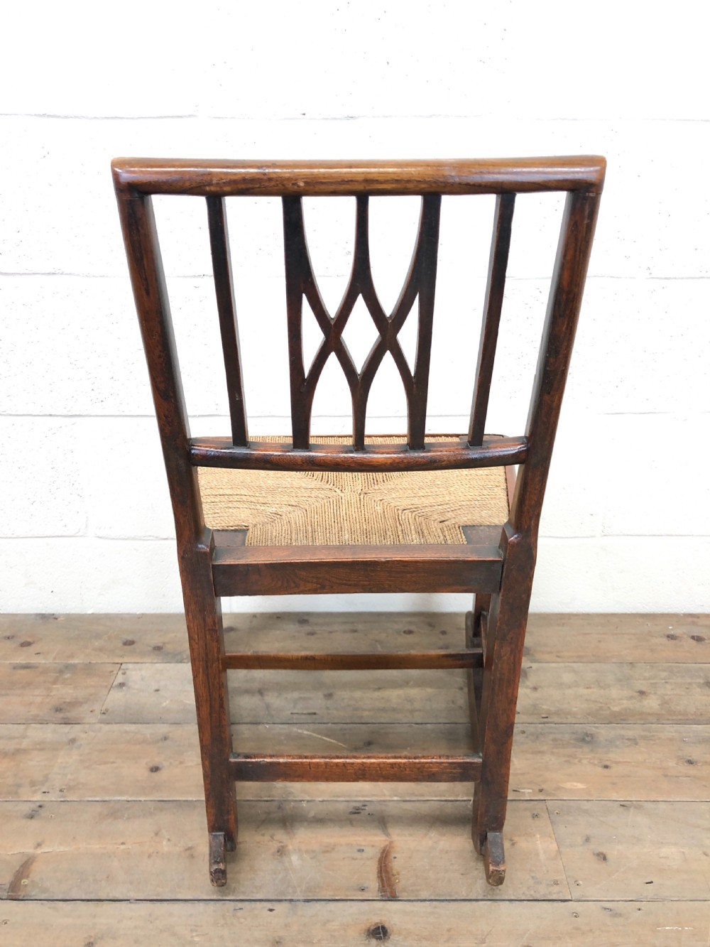 SMALL ANTIQUE ELM ROCKING CHAIR  View VI