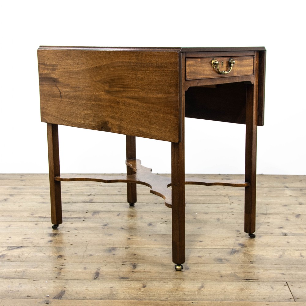 Georgian Mahogany Pembroke Table 