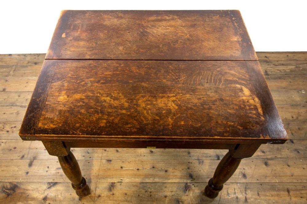 Antique Oak Extendable Table - The Bee Table View V