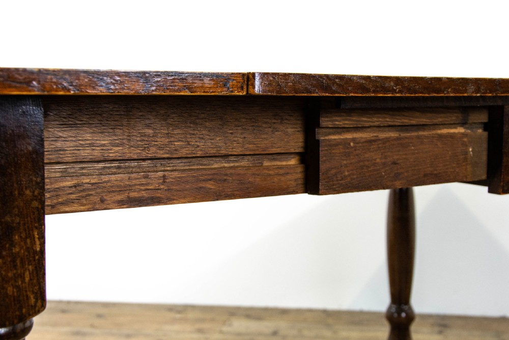 Antique Oak Extendable Table - The Bee Table View XIII