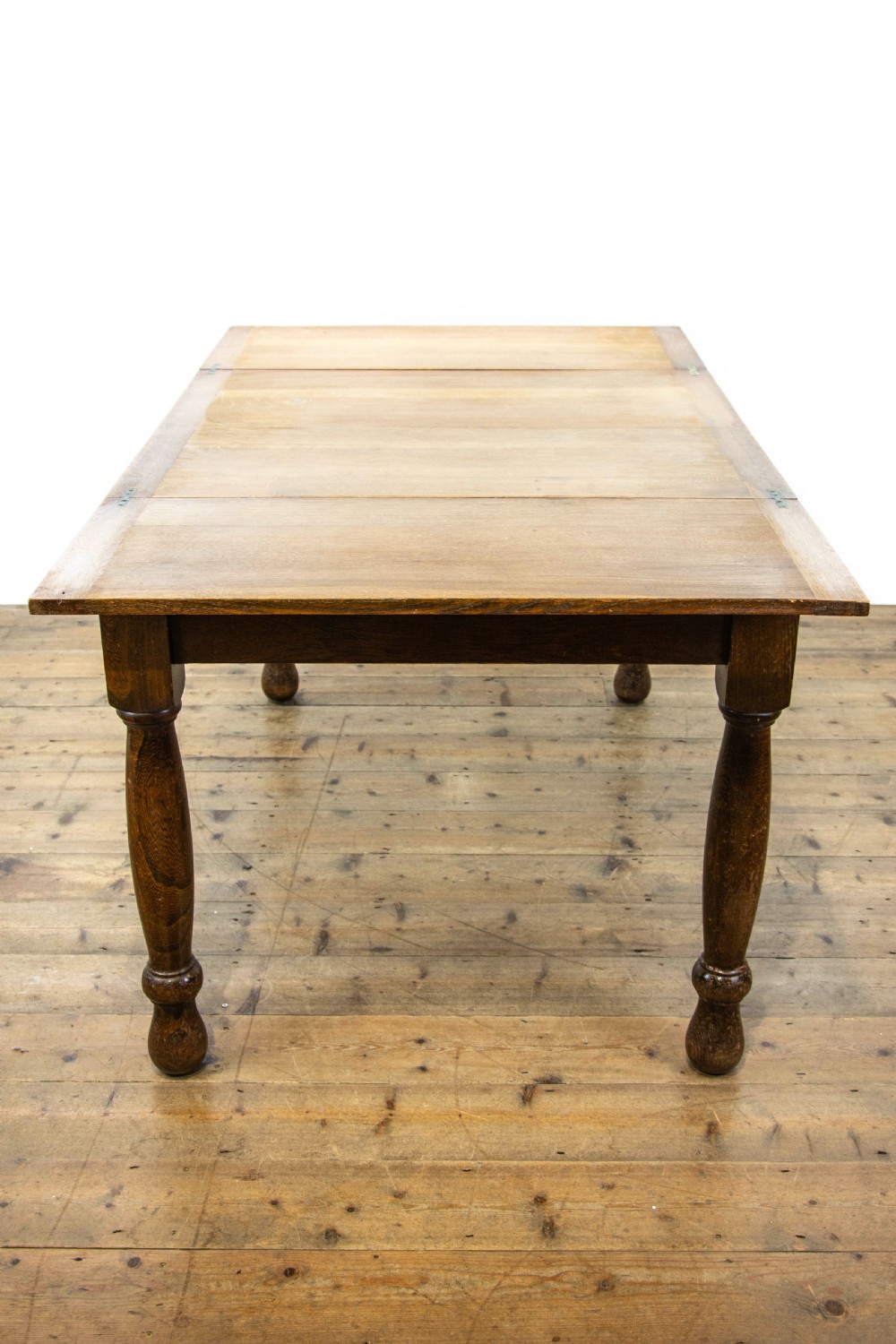 Antique Oak Extendable Table - The Bee Table View XV