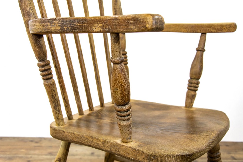Antique Elm Windsor Armchair View IV