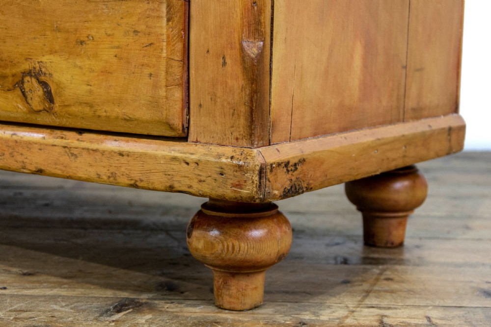 Large Antique Pine Chest of Drawers View VIII