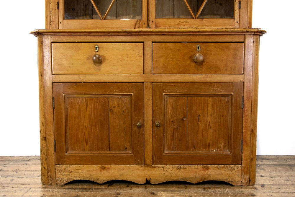 Antique Pine Dresser with Glazed Top View II