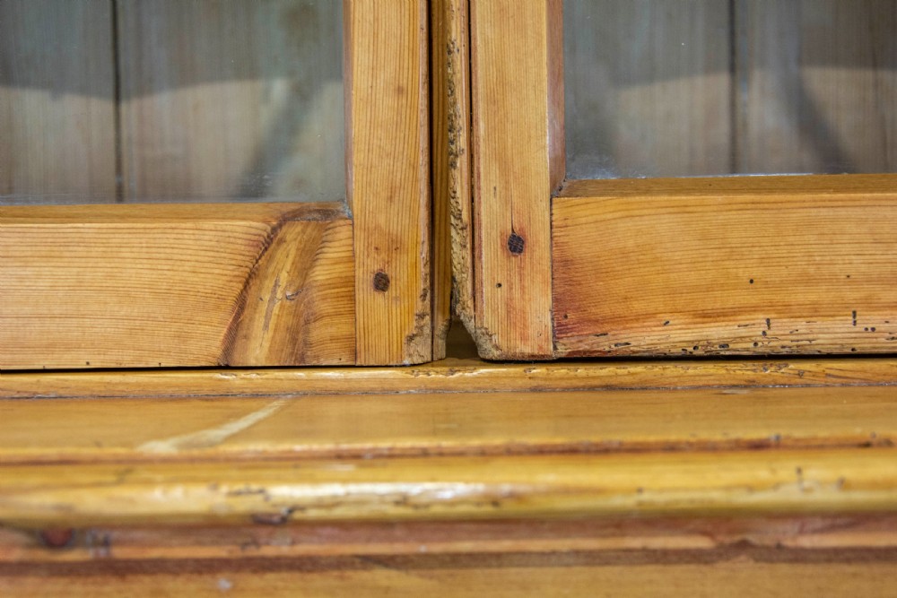 Antique Pine Dresser with Glazed Top View VIII