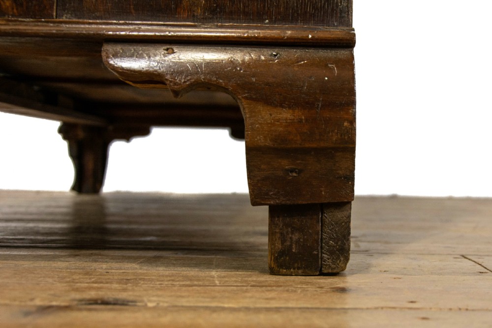 Large Georgian Oak Chest of Drawers View X