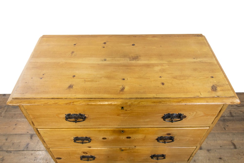 Small Antique Pine Chest of Drawers  View IV