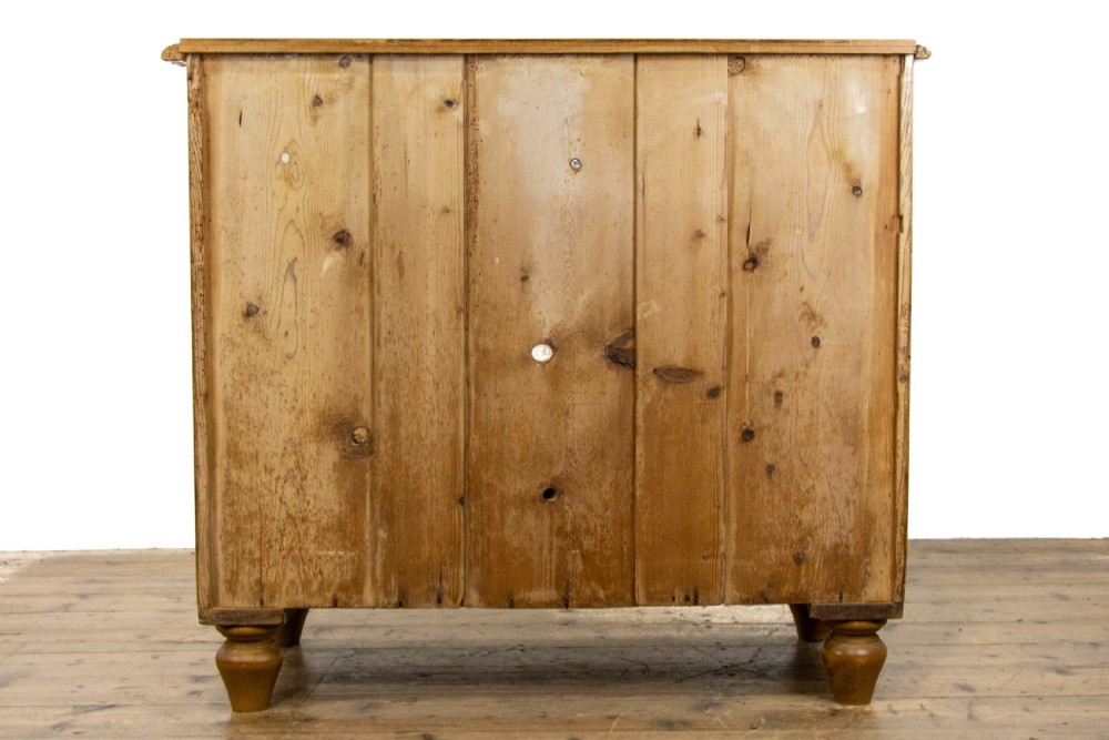 Small Antique Pine Chest of Drawers  View VIII