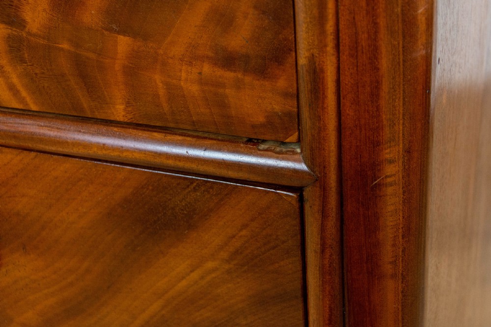 Low Victorian Mahogany Chest of Drawers View XI