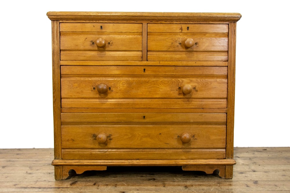 Antique Pale Oak Chest of Drawers View II