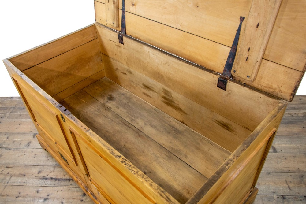 Large Rustic Antique Pine Mule Chest or Blanket Box View IX
