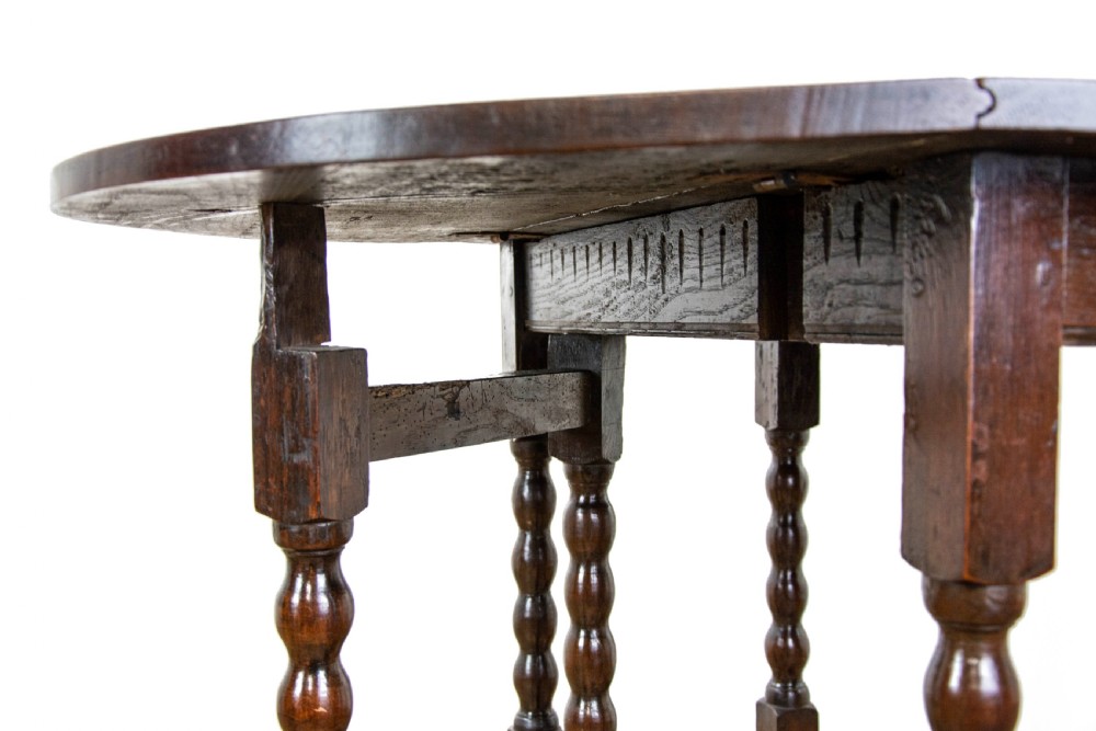 18th Century Antique Oak Gate Leg Table View X