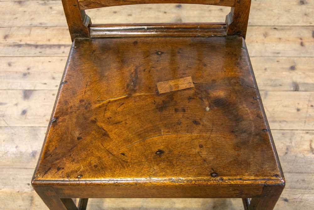 Set of Four Harlequin Antique Oak Farmhouse Chairs View XII