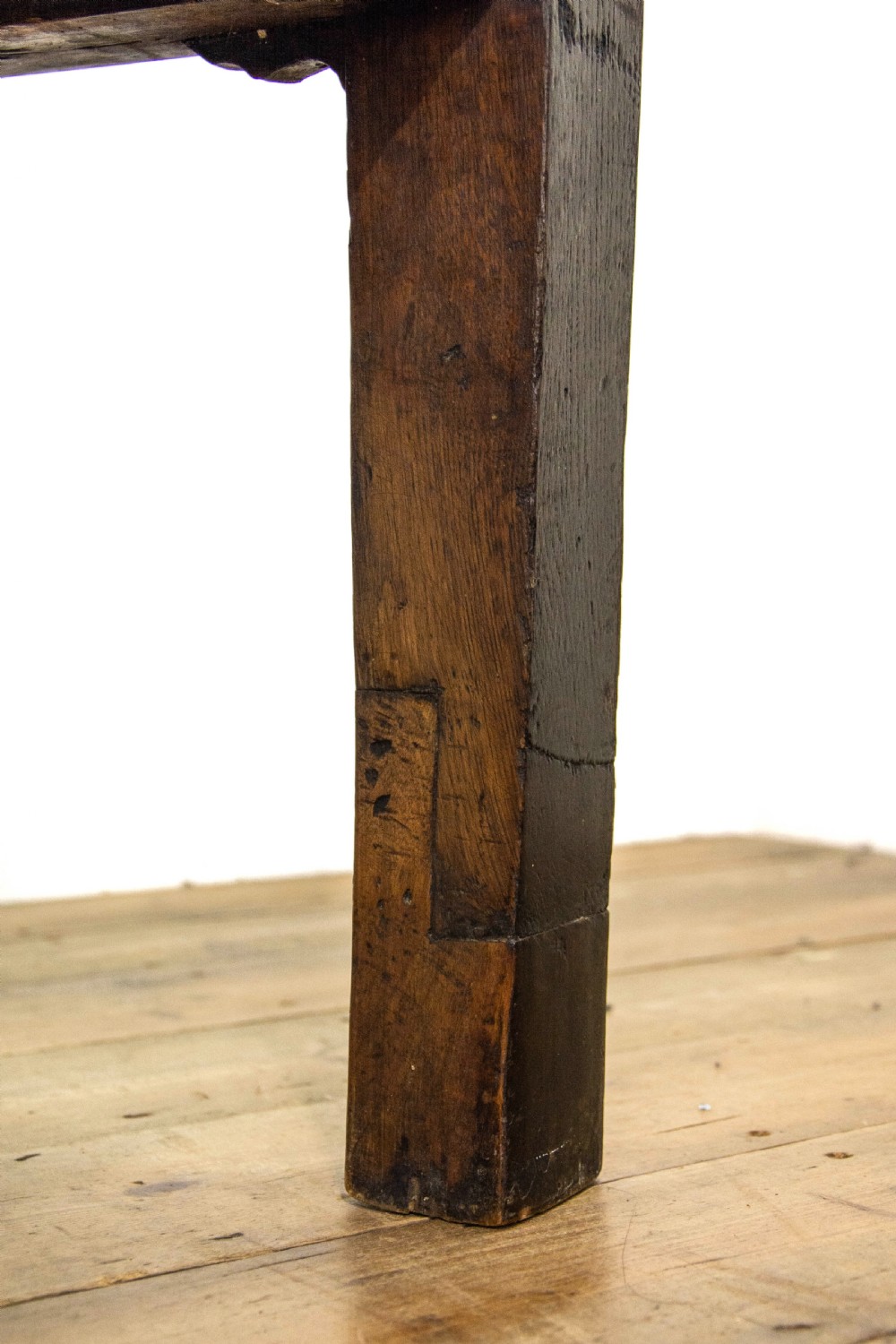 18th Century Antique Oak Settle View VI