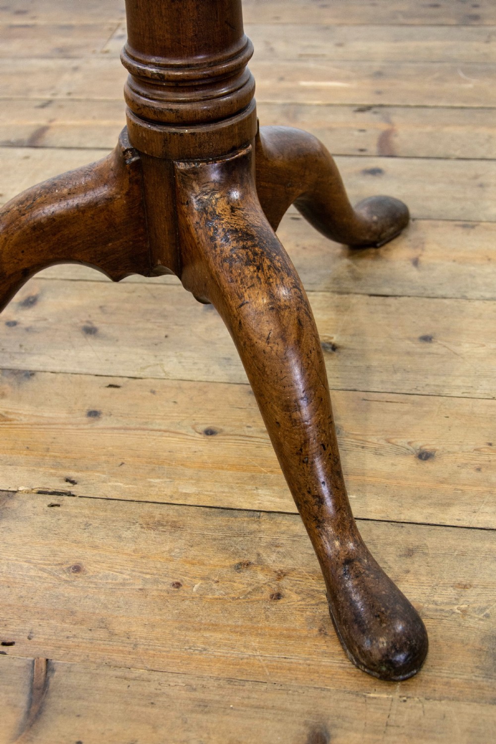 Antique Georgian Mahogany Tilt Top Table View V