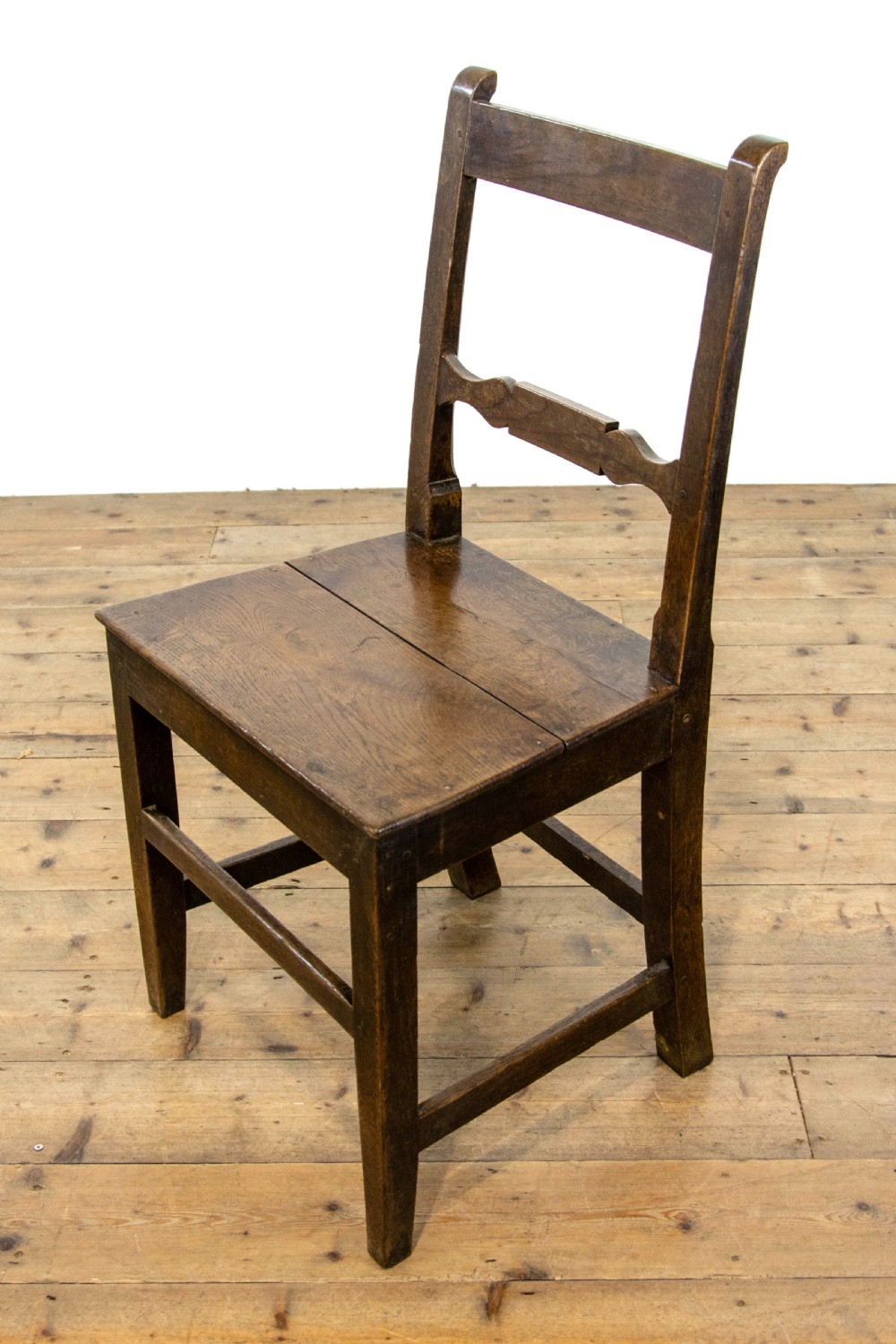 Pair of Antique Welsh Oak Farmhouse Chairs View VIII