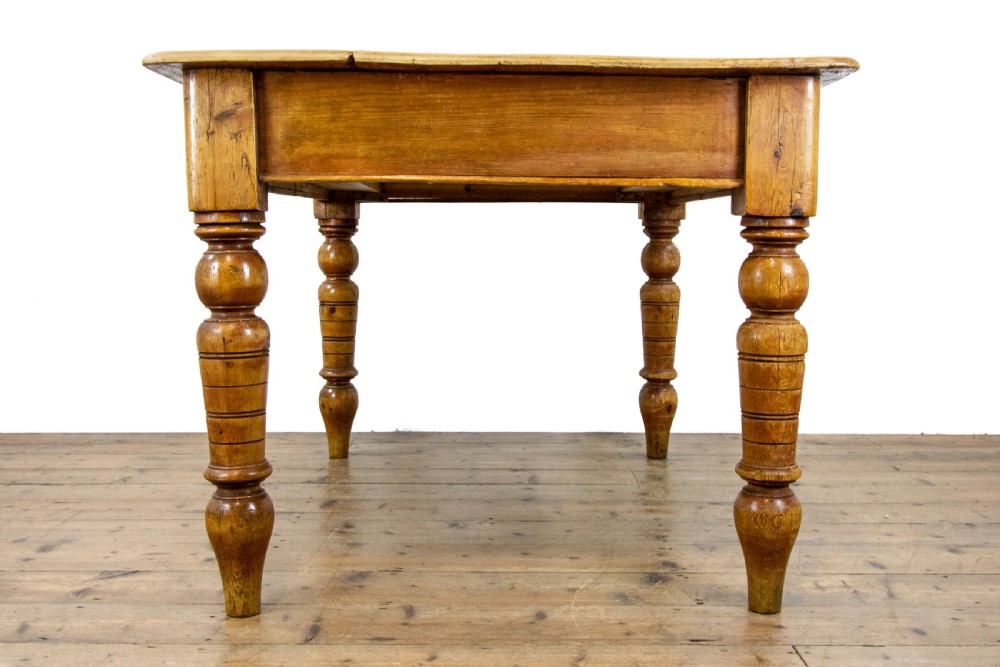 Antique Pine Farmhouse Kitchen Table View X