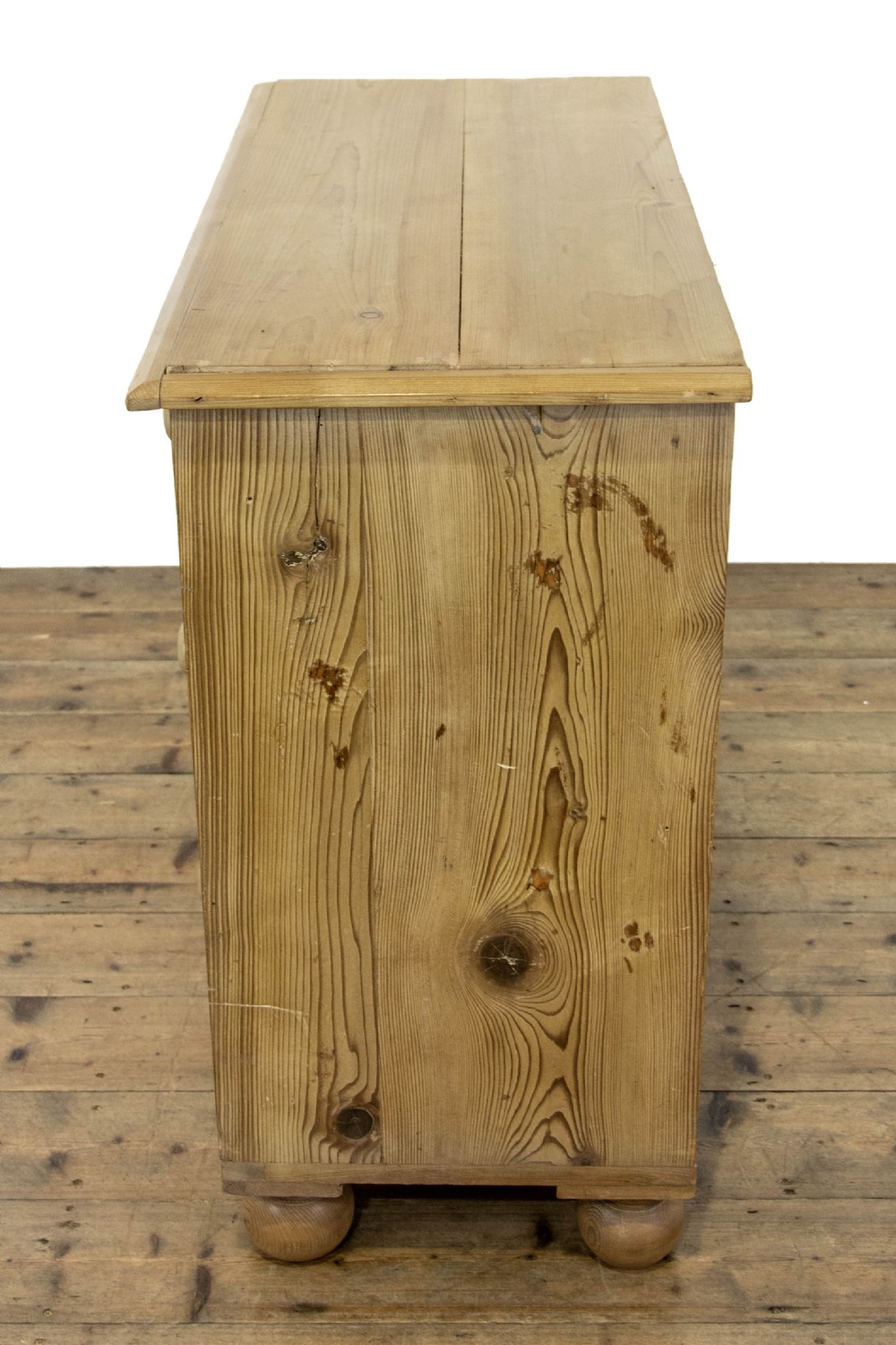 Small Victorian Pine Chest of Drawers View VI