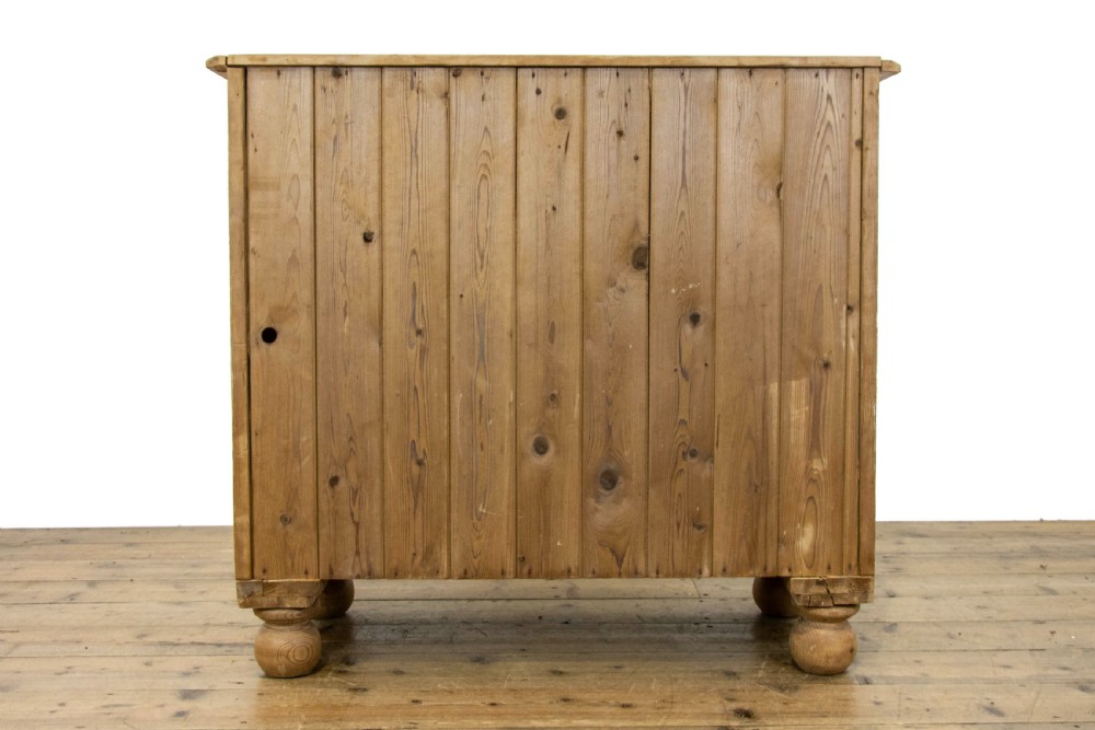 Small Victorian Pine Chest of Drawers View VII