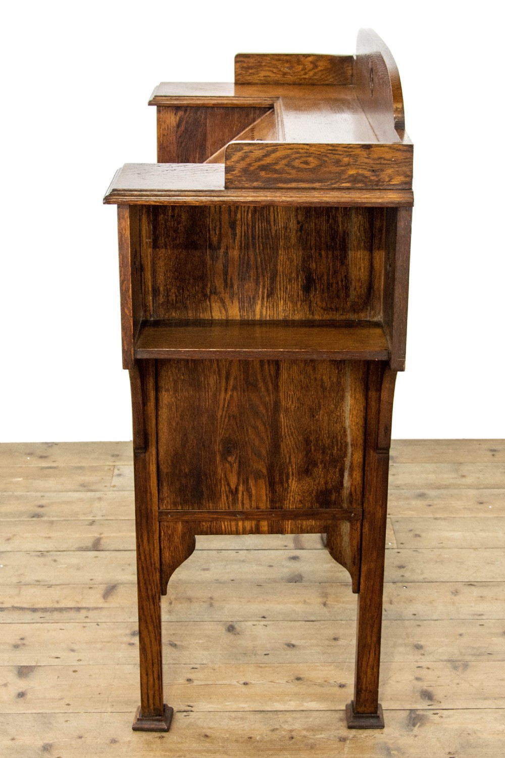 Antique Oak Arts and Crafts Bureau View X