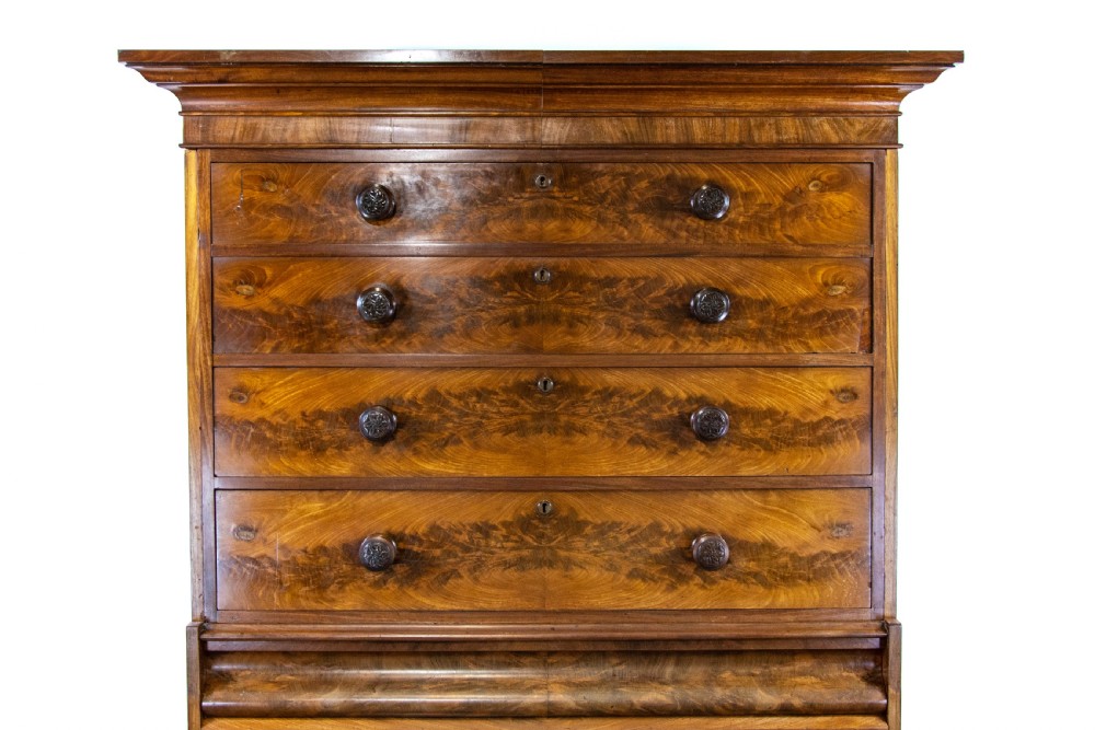 Victorian Mahogany Chest on Chest View VI