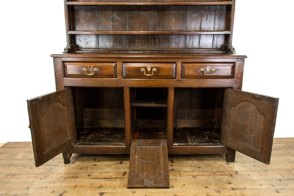 Antique Welsh Oak Dresser View II