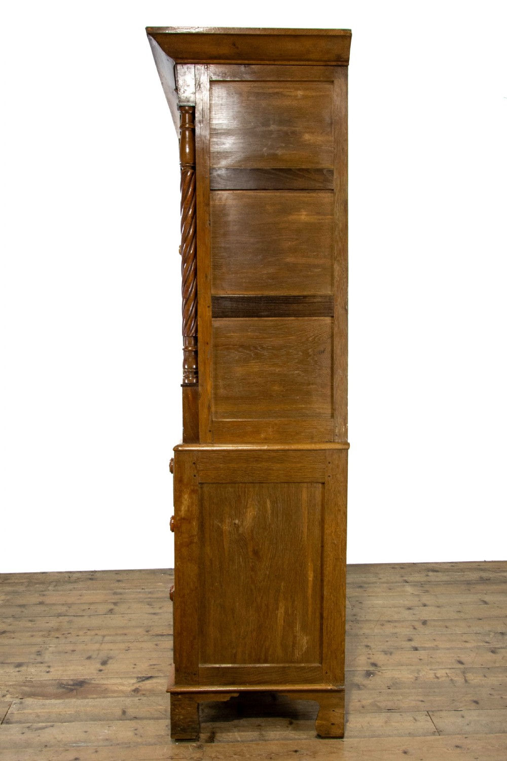 Antique Welsh Oak Linen Press Cupboard View XIII