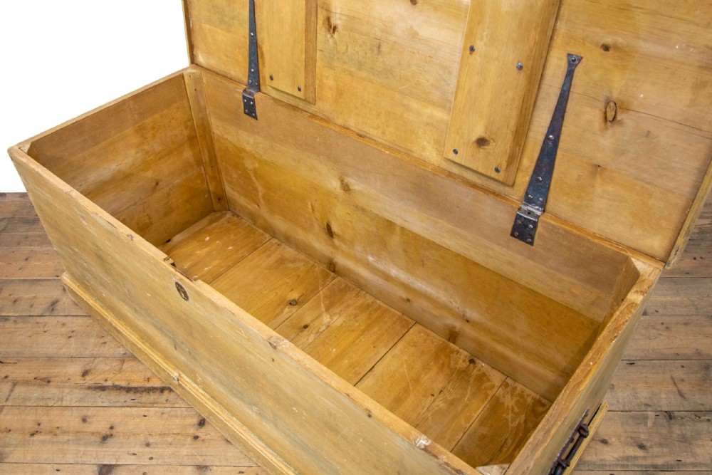 Large Antique Pine Trunk or Blanket Box View VI