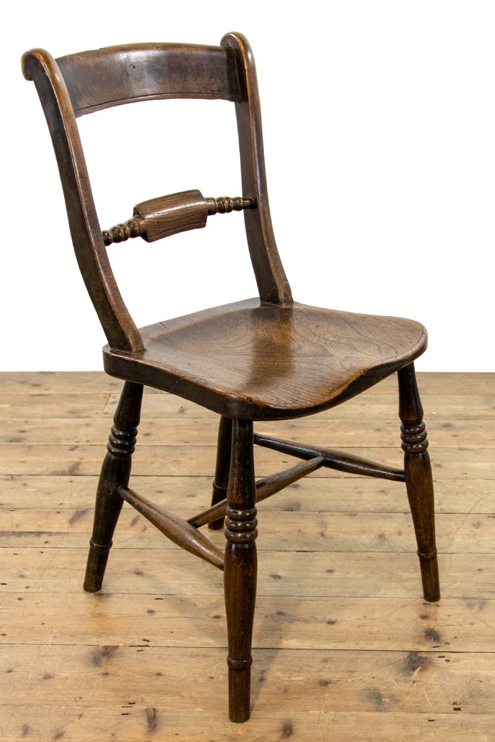 Harlequin Set of Four Farmhouse Chairs View IV