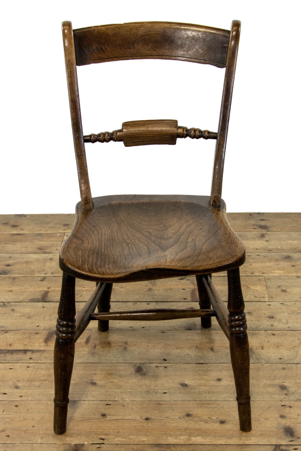 Harlequin Set of Four Farmhouse Chairs View V