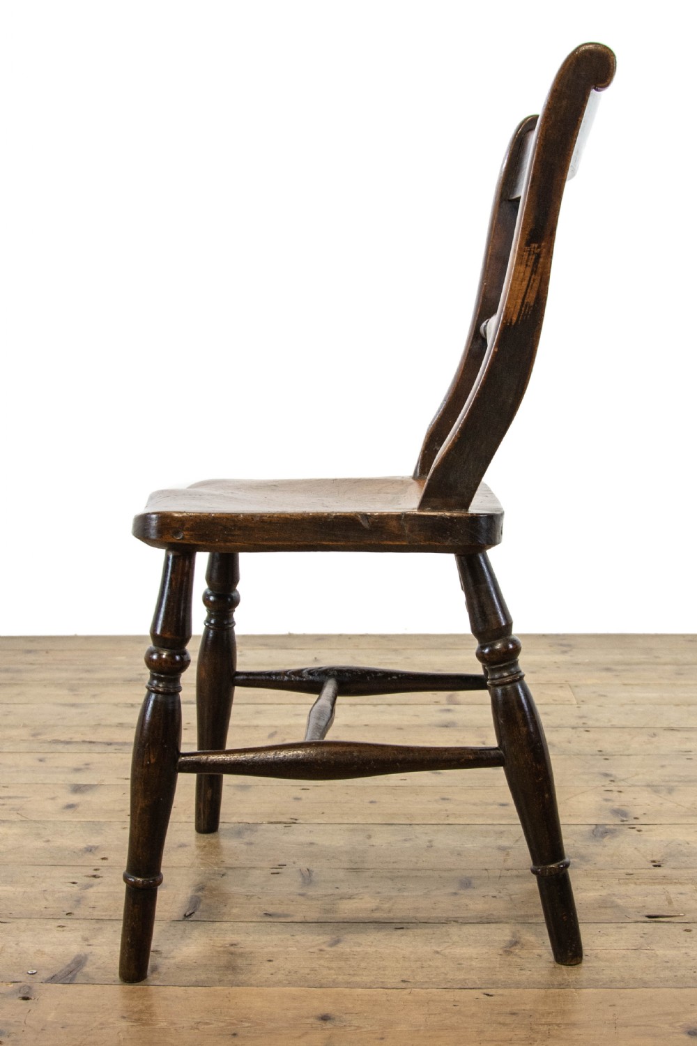 Harlequin Set of Four Farmhouse Chairs View VI