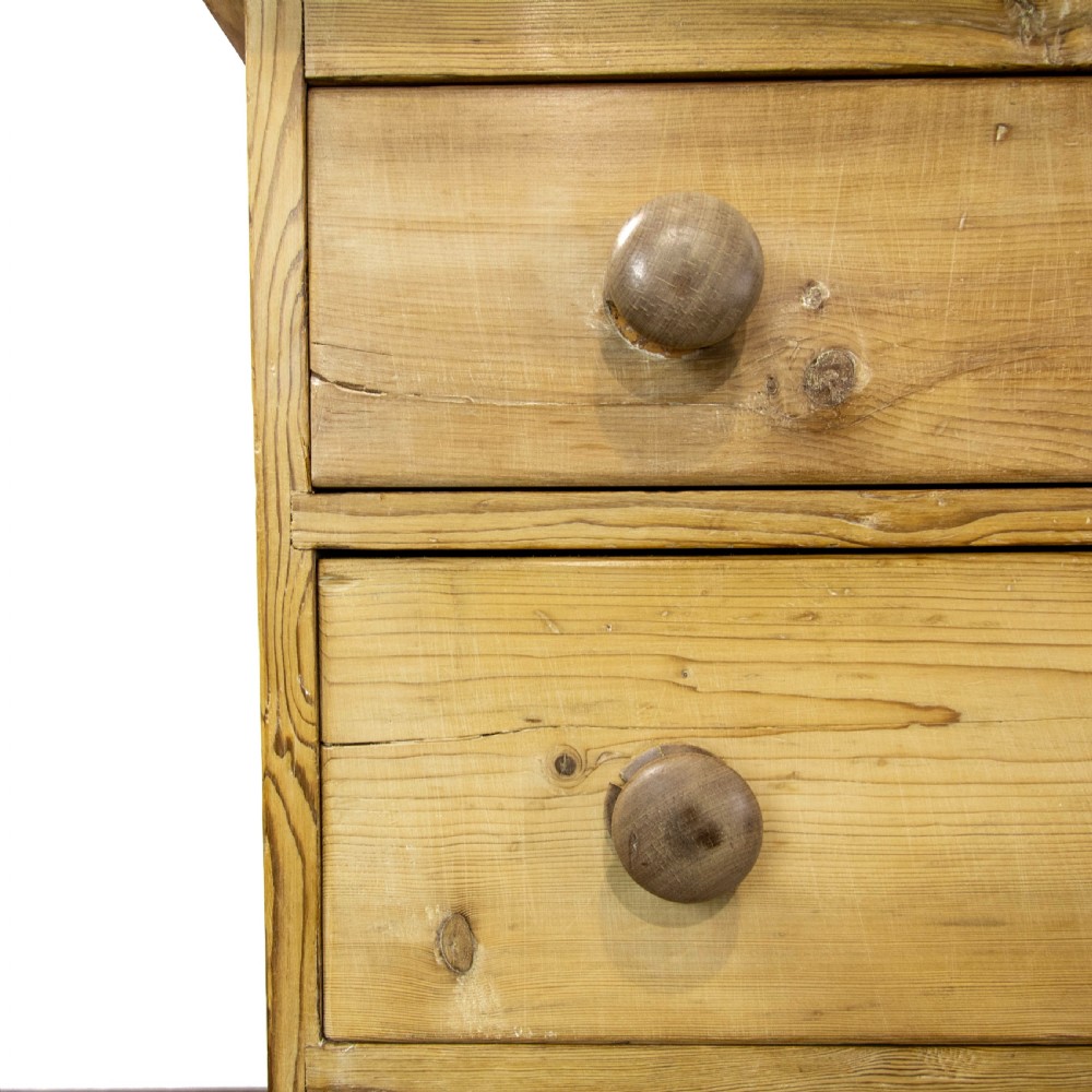 Victorian Lincolnshire Pine Dresser View V