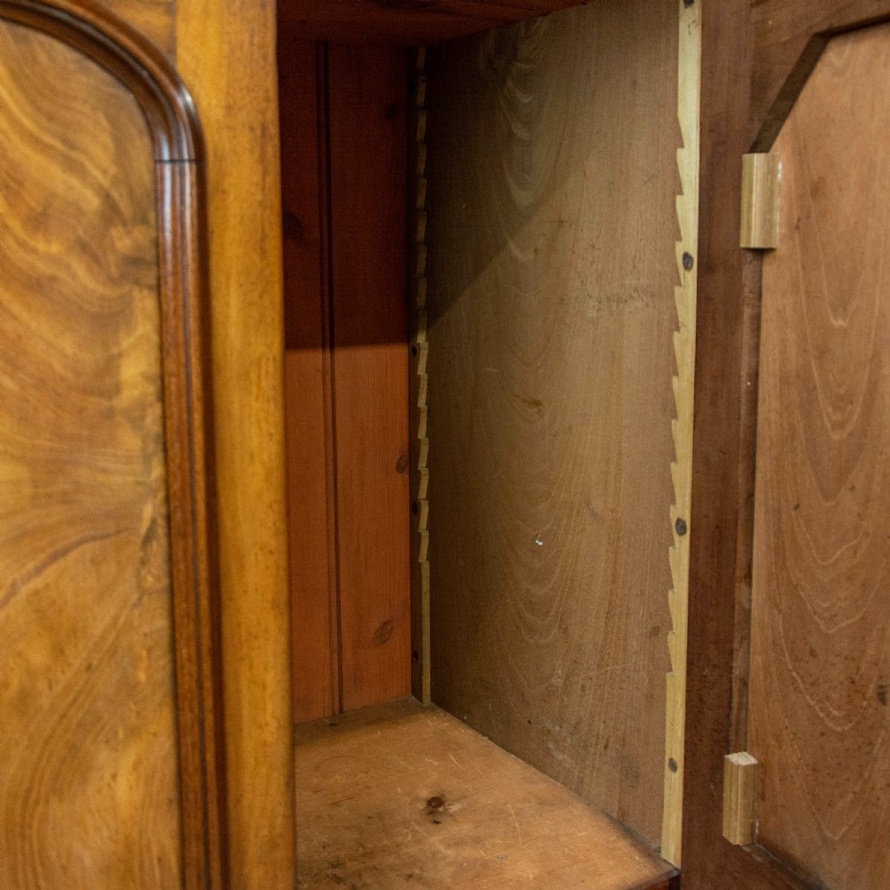 Antique Mahogany Mirror-Backed Sideboard View VIII