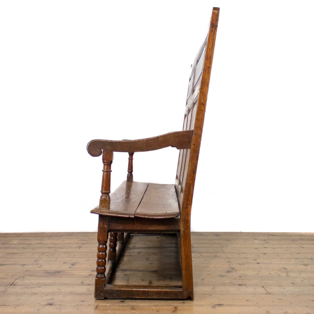 18th Century Oak and Elm Settle  View VI