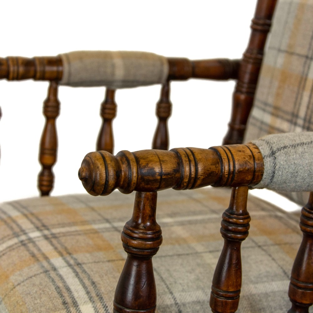 Antique American Rocker Rocking Chair View V