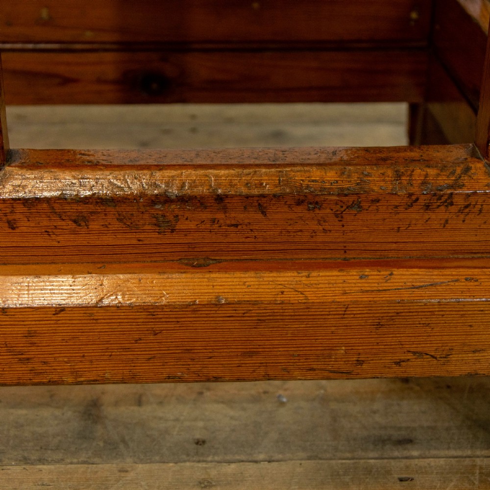 Antique Pitch Pine Altar Table   View VII